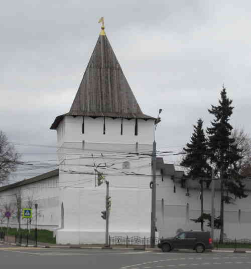 Угличская башня Спасо-Преображенского монастыря (Ярославль)