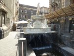 Катания. Фонтан Amenano (Fontana dell'Amenana)