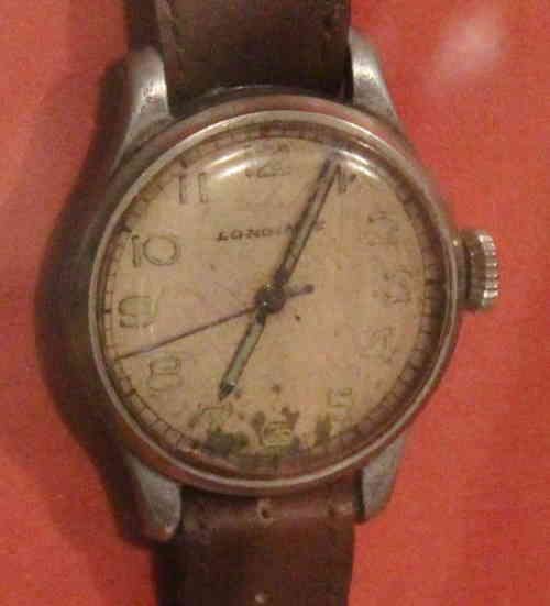 Часы Лонджин 1940 г. из музея Дом на набережной