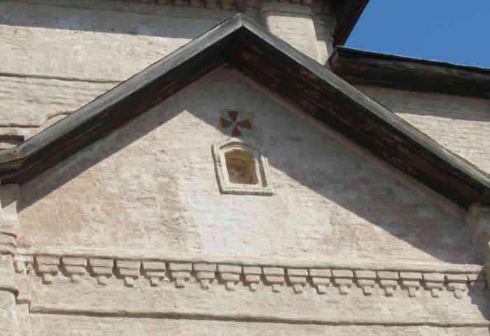 Мальтийский крест. Колокольня Успенского собора (Смоленск)