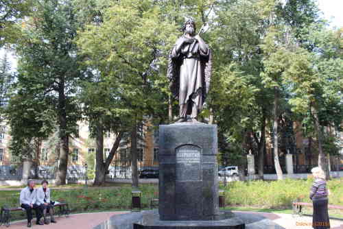 Памятник Святому блаженному Лаврентию (Калуга)
