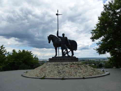 Памятник Первопоселенцу (Пенза)