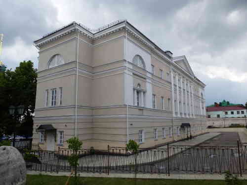 Губернаторский дом (корпус 2). Пензенская областная картинная галерея (Пенза)