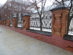Ограда 1892 года. Лаврушинский переулок, 4 (Москва)
