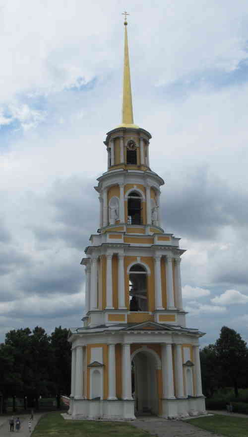 Колокольня Успенского собора. Рязанский кремль (Рязань)