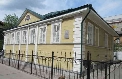 Улица Ульянова, дом 8 (Нижний Новгород)